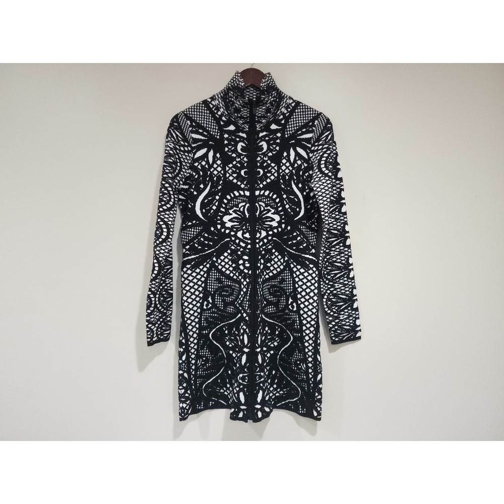 Icelandic Design Cardigan Sweater Womens Medium Black White Geometric Full Zip